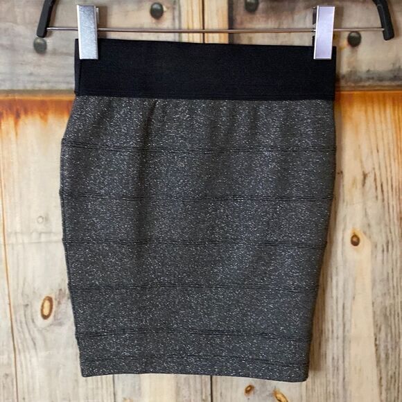 Stretchy Bandage Pencil Skirt - Picture 1 of 2